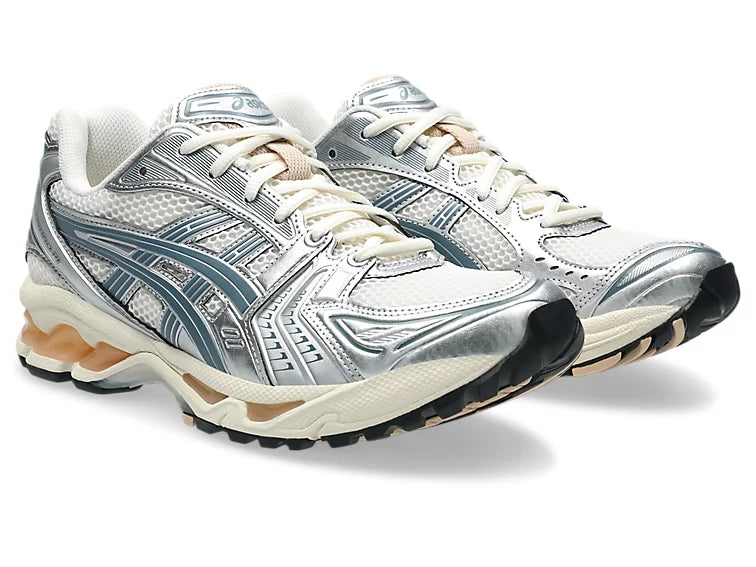 "GEL KAYANO 14"