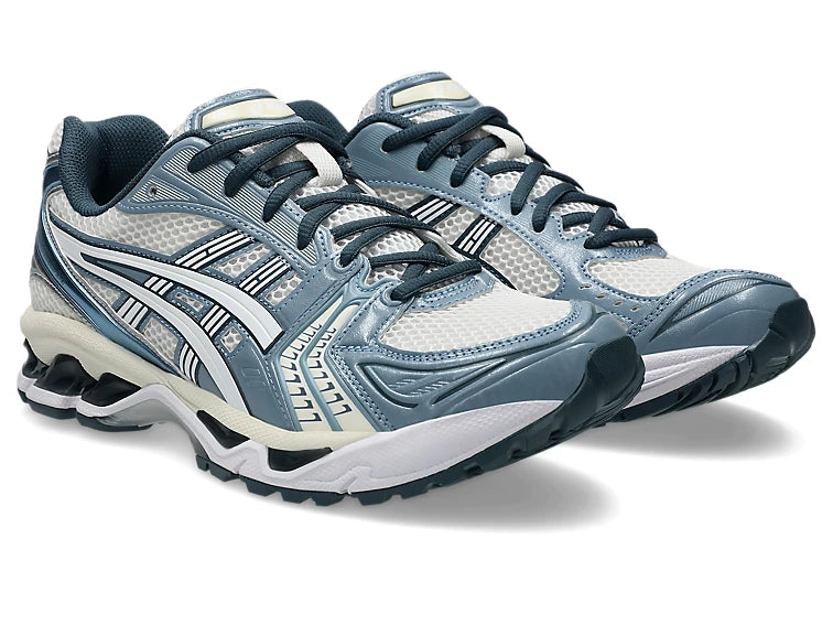 "GEL KAYANO 14"