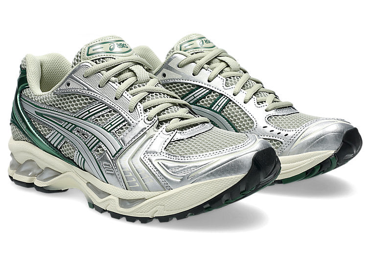 "GEL KAYANO 14"