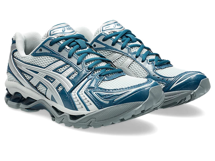 "GEL KAYANO 14"