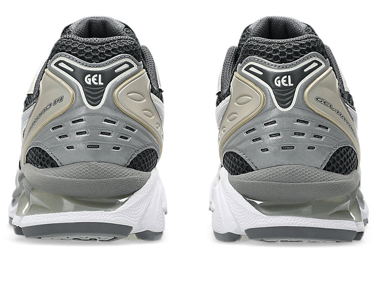 "GEL KAYANO 14"