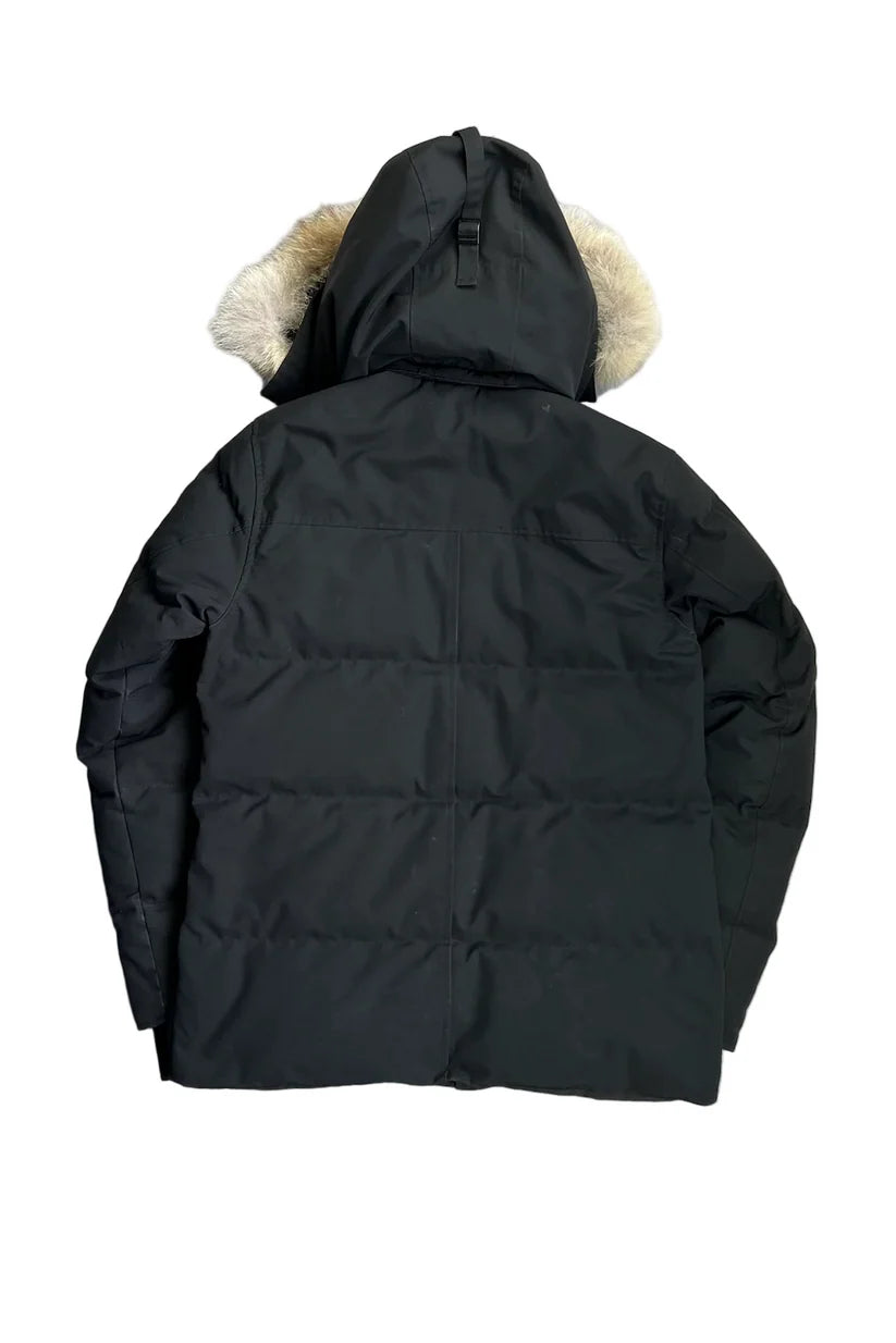 "GOOSE" con cappuccio